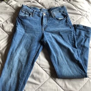 Women’s jeans